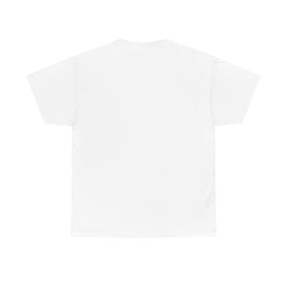 Más amor, por favor GRAPHIC TEE